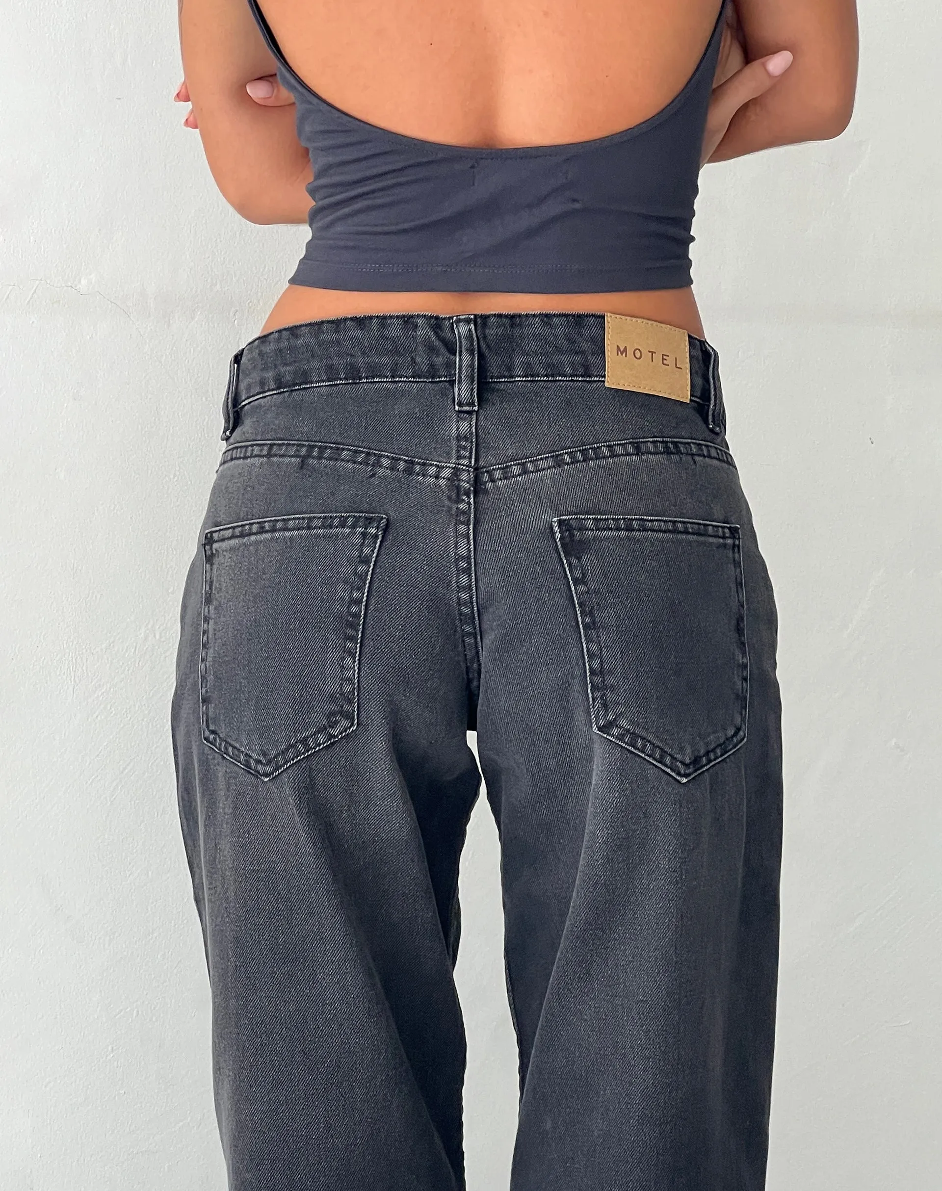 Low Rise Parallel Jeans in Vintage Black