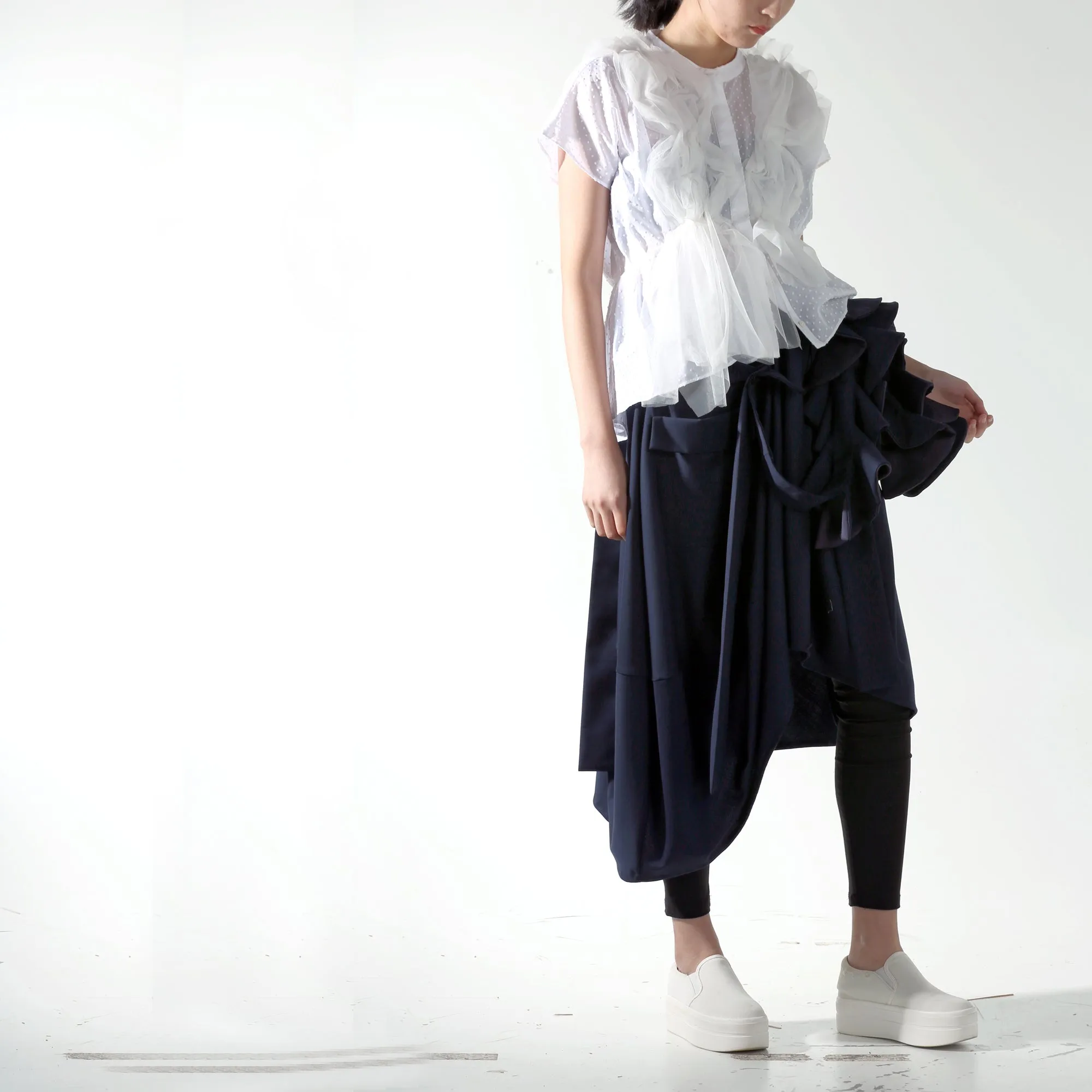 Skirts - Drop Cocoon with circular Ruffle Suspender