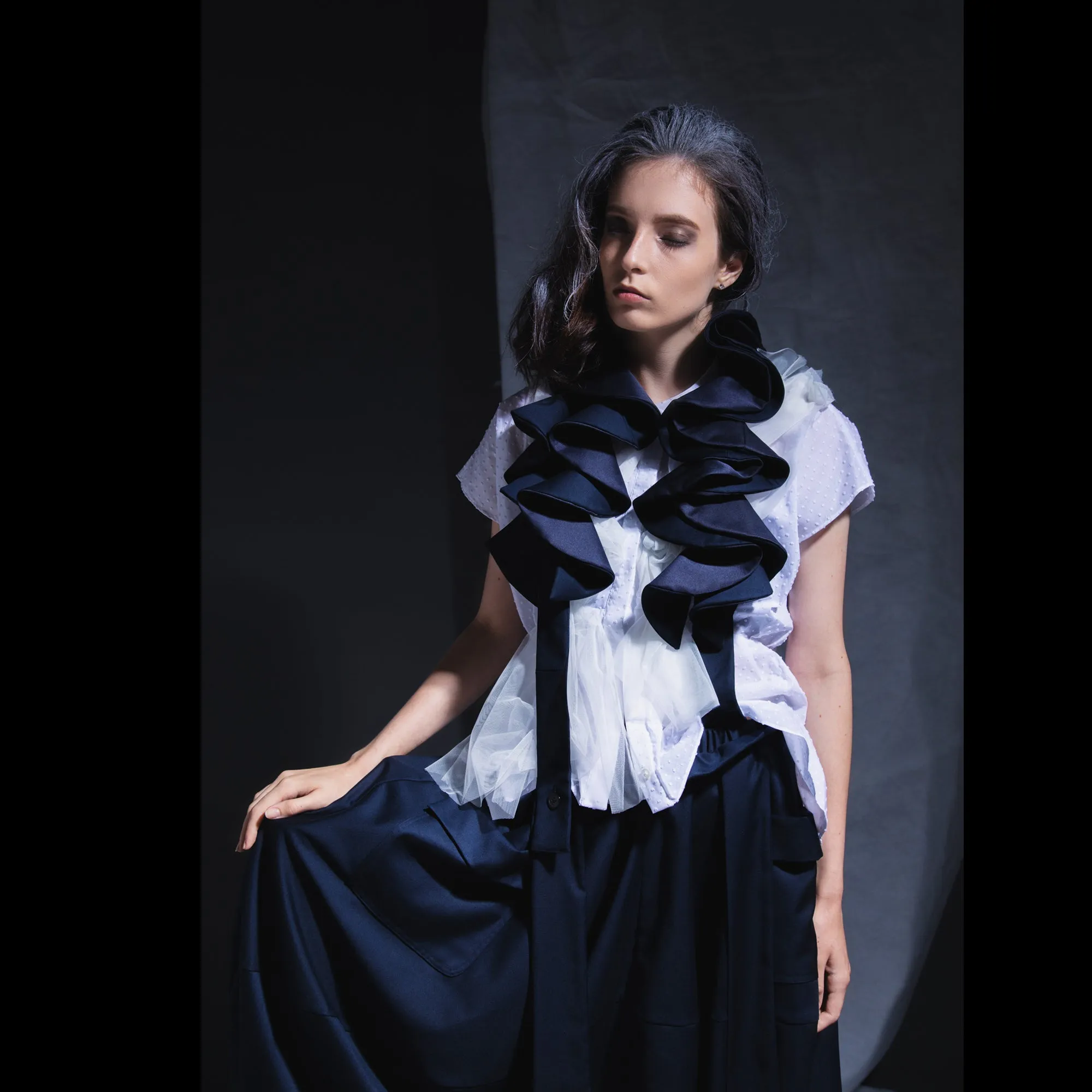 Skirts - Drop Cocoon with circular Ruffle Suspender