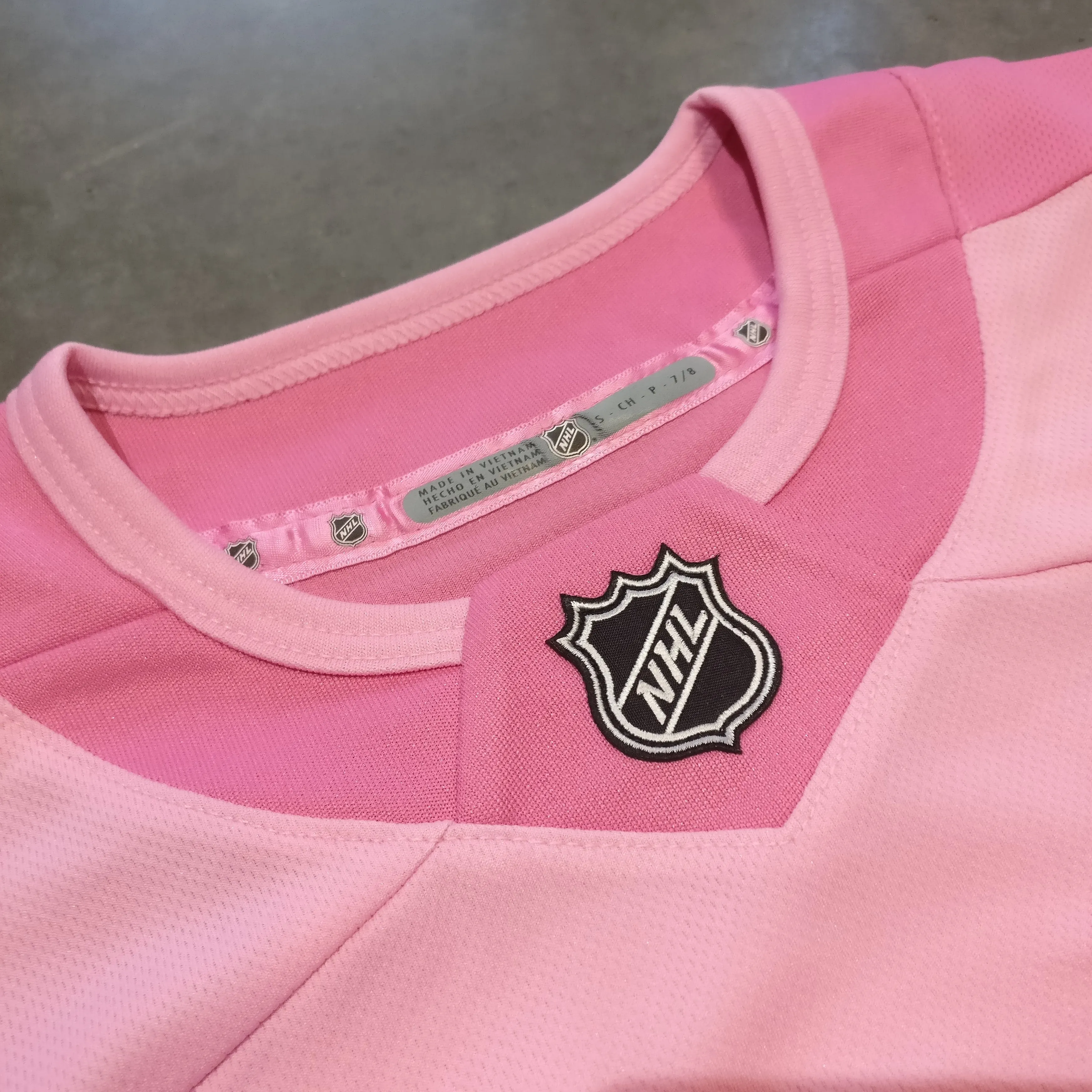 Vegas Golden Knights Girls Juniors Pink Youth Jersey